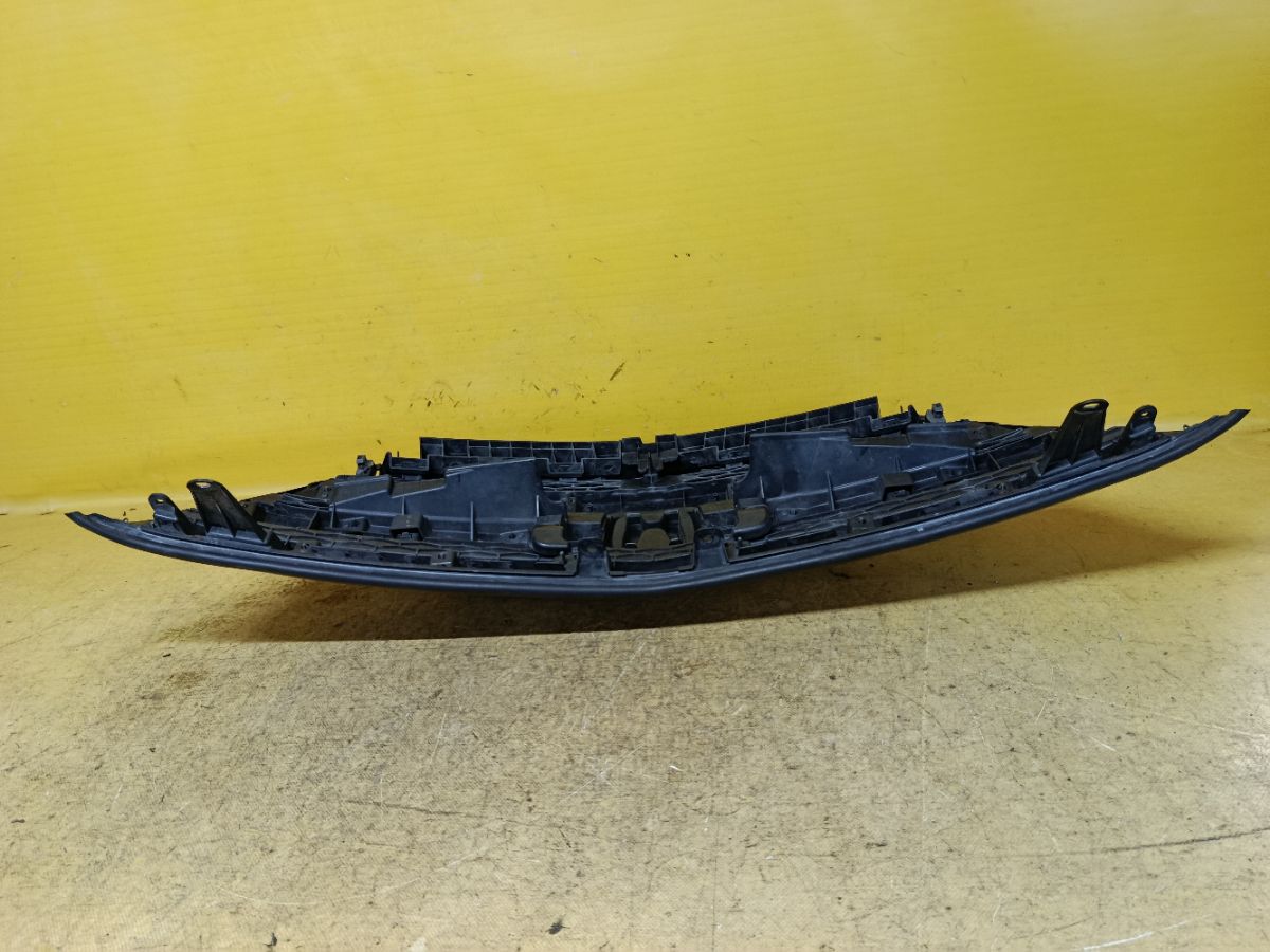 Решетка радиатора 71121-SYK-013/J32-M1, 71143-SYK-51 на Honda Elysion RR1 Фото 4