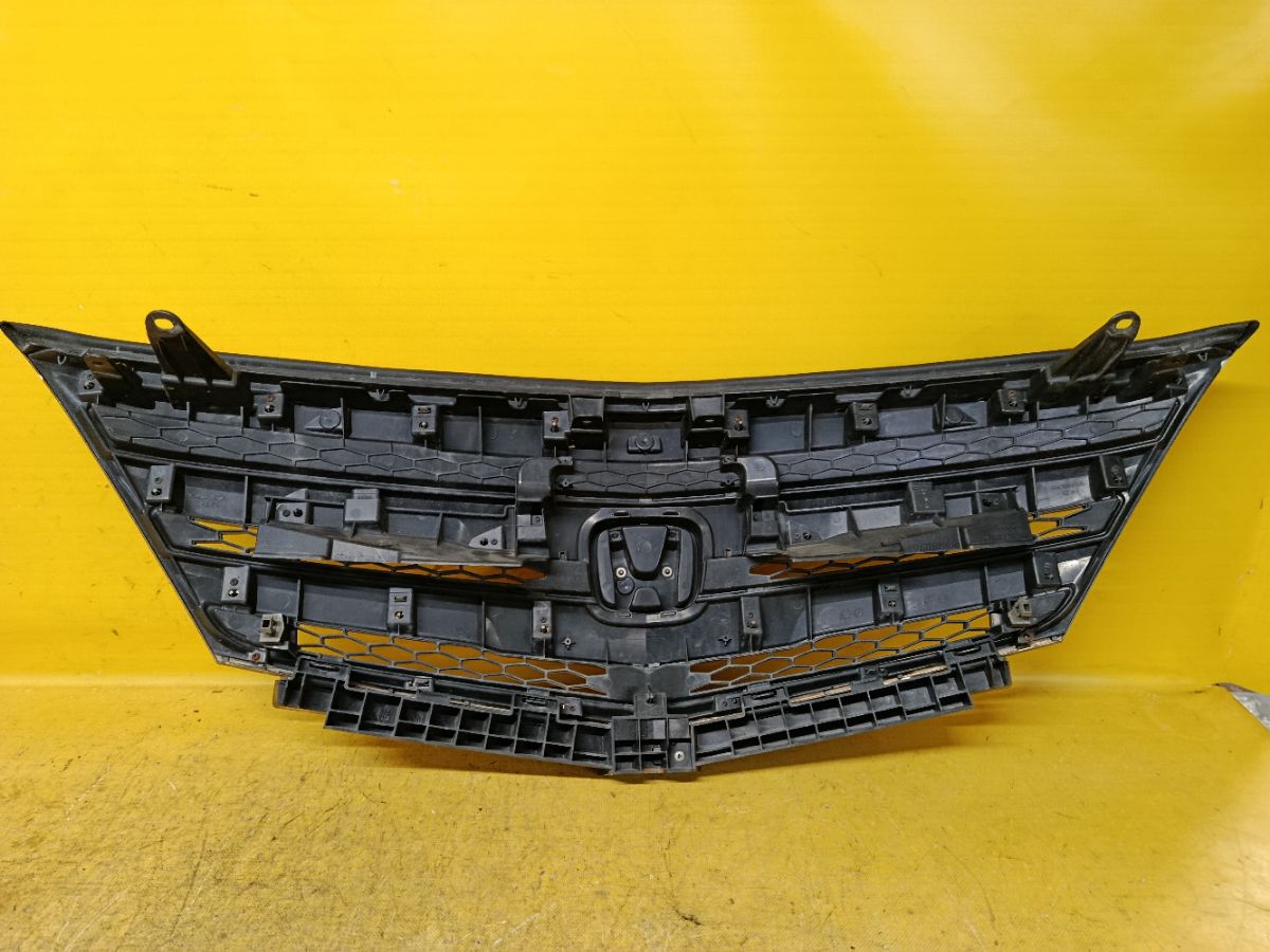 Решетка радиатора 71121-SYK-013/J32-M1, 71143-SYK-51 на Honda Elysion RR1 Фото 5