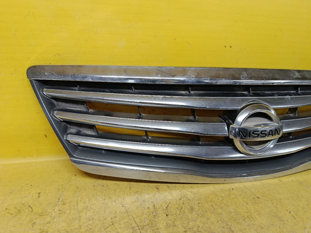 Решетка радиатора 62310-JN03A на Nissan Teana J32 Фото 2