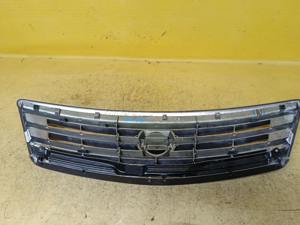 Решетка радиатора 62310-JN03A на Nissan Teana J32 Фото 8