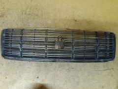 Решетка радиатора на Toyota Crown JZS153 53111-30670