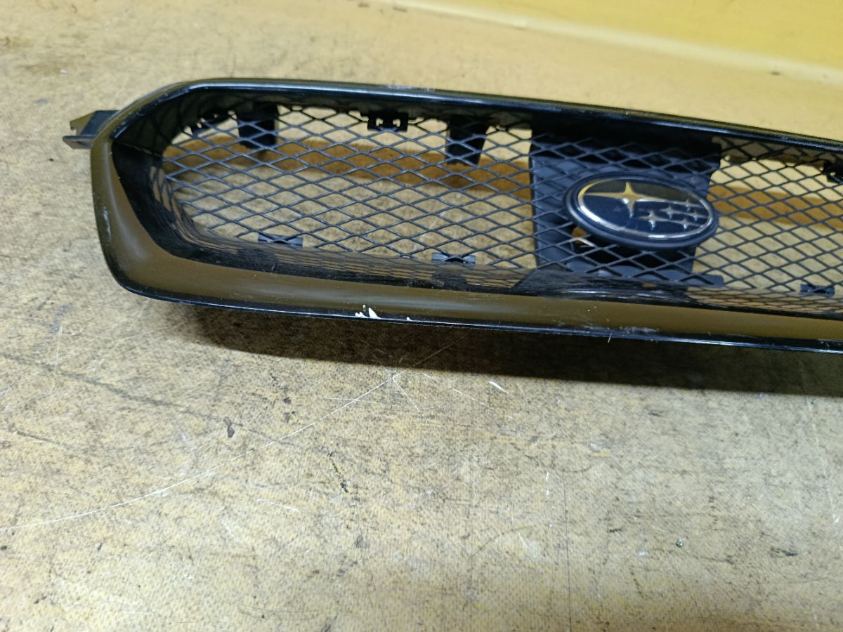 Решетка радиатора J1017AG001 на Subaru Legacy BL5 Фото 3