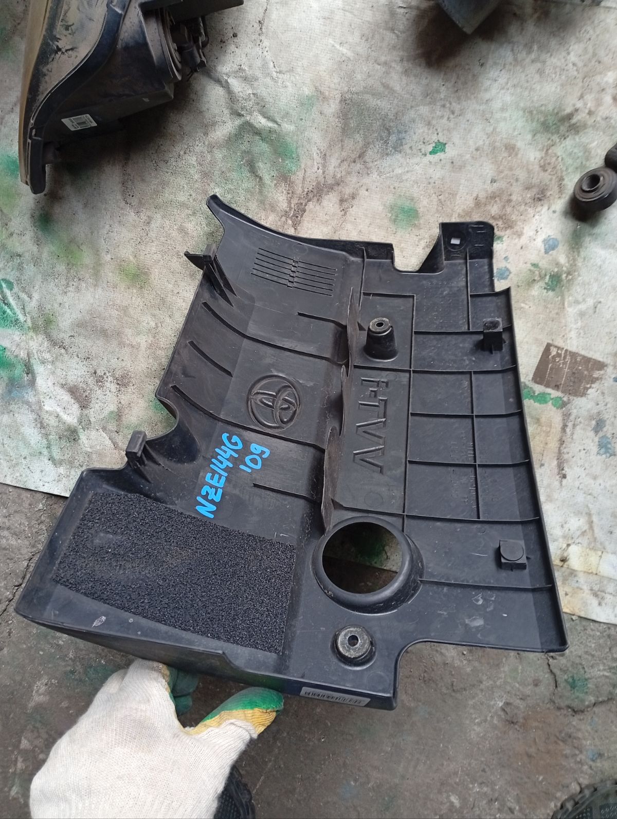 Кожух ДВС 11212-21021 на Toyota Corolla Fielder NZE144G 1NZ-FE Фото 4