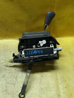 Ручка КПП на Toyota Brevis JCG10