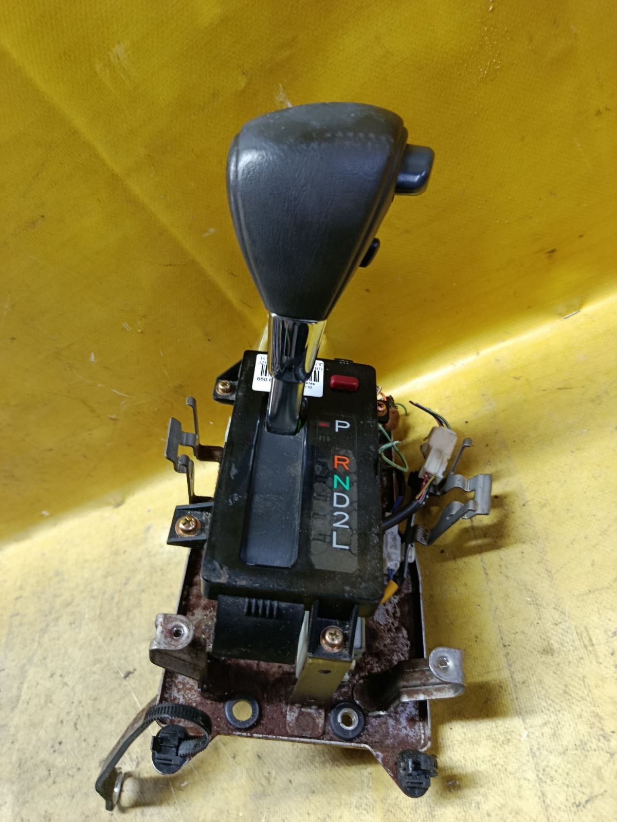 Ручка КПП 85933-30100 на Toyota Crown JZS153 Фото 1