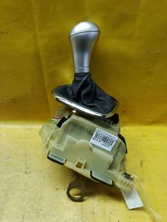 Ручка КПП на Mercedes-Benz C-Class Station Wagon S203.246 A2032678524