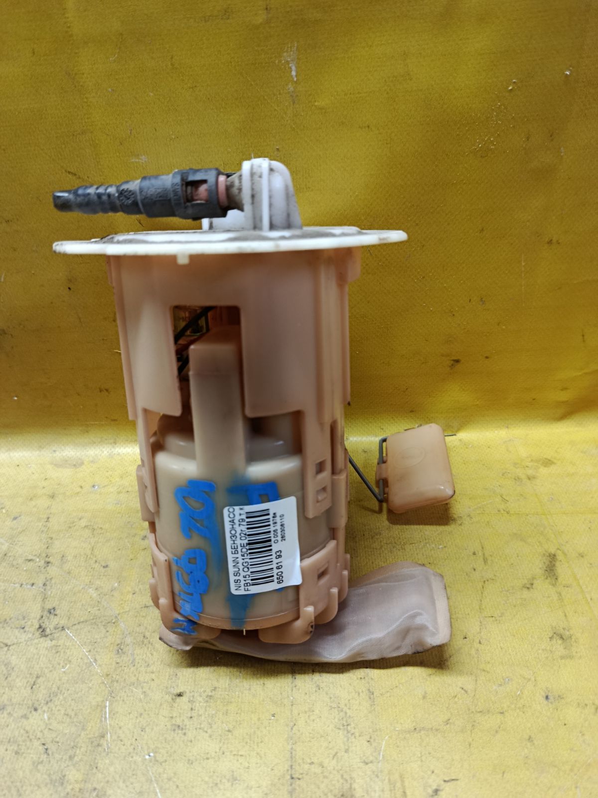 Бензонасос на Nissan Sunny FB15 QG15DE Фото 3