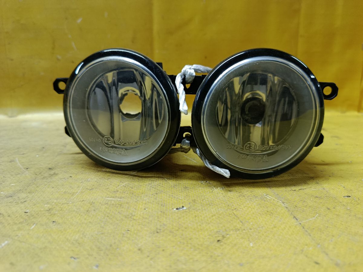 Туманка бамперная 0D-2 0D-2 на Toyota Camry ACV40 Фото 1