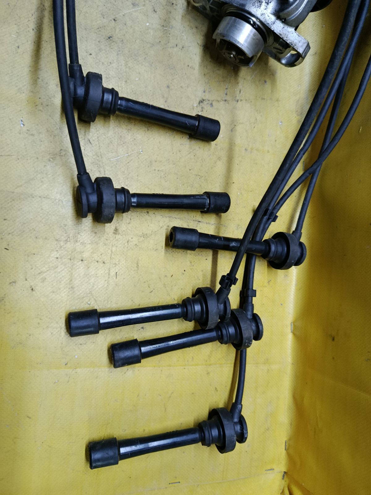 Трамблер T0T57671C на Mitsubishi Diamante F34A 6A13 Фото 2