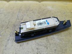 Блок упр-я стеклоподъемниками 84040-33080 на Toyota Corolla Axio NZE164 Фото 3