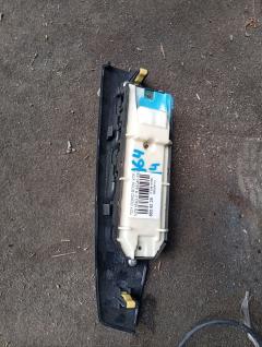 Блок упр-я стеклоподъемниками 84040-33080 на Toyota Corolla Fielder NZE164G Фото 4