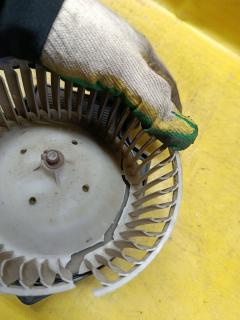 Мотор печки на Mitsubishi Lancer Cedia Wagon CS5W Фото 3