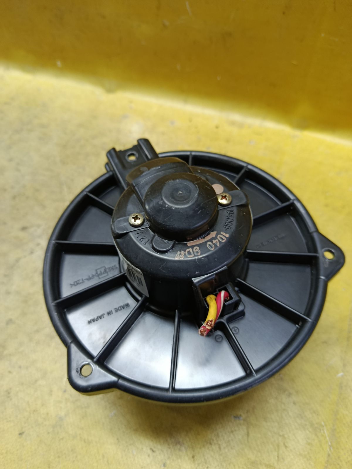 Мотор печки на Subaru Legacy Wagon BH5 Фото 1