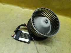 Мотор печки 87103-30310 на Toyota Crown JZS153 Фото 2