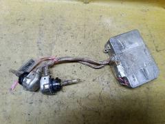 Блок розжига ксенона 85967-53020 на Toyota Premio AZT240 Фото 2