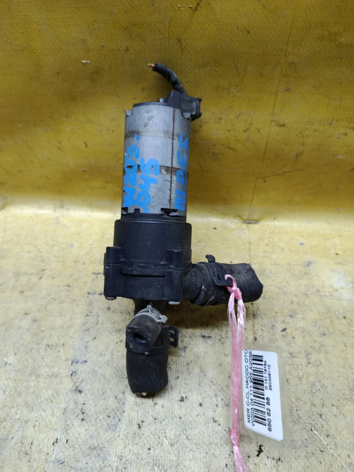 Насос отопителя A2038350164, 0392020077 на Mercedes-Benz C-Class W203.045 111.955 Фото 1