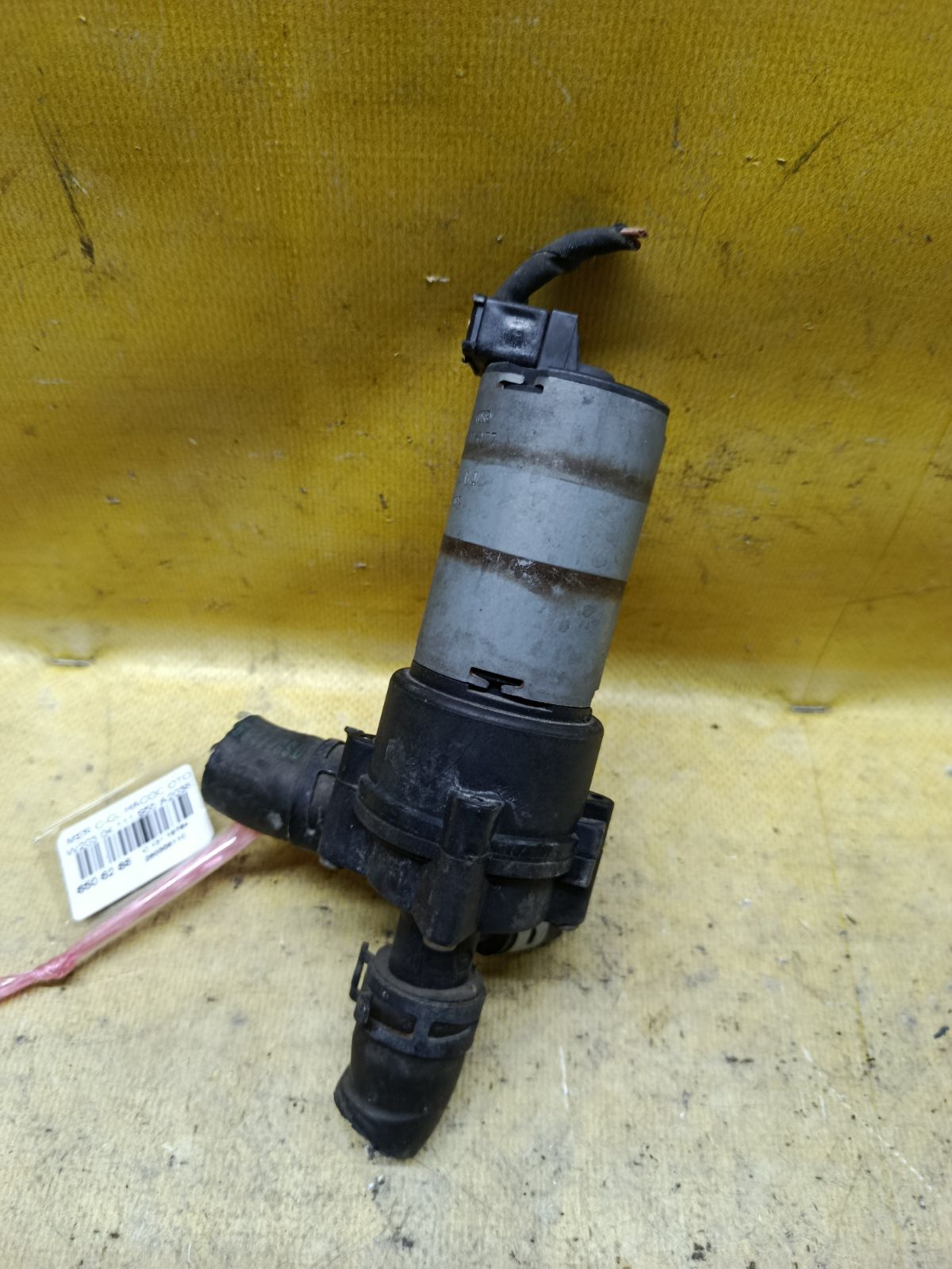 Насос отопителя A2038350164, 0392020077 на Mercedes-Benz C-Class W203.045 111.955 Фото 2