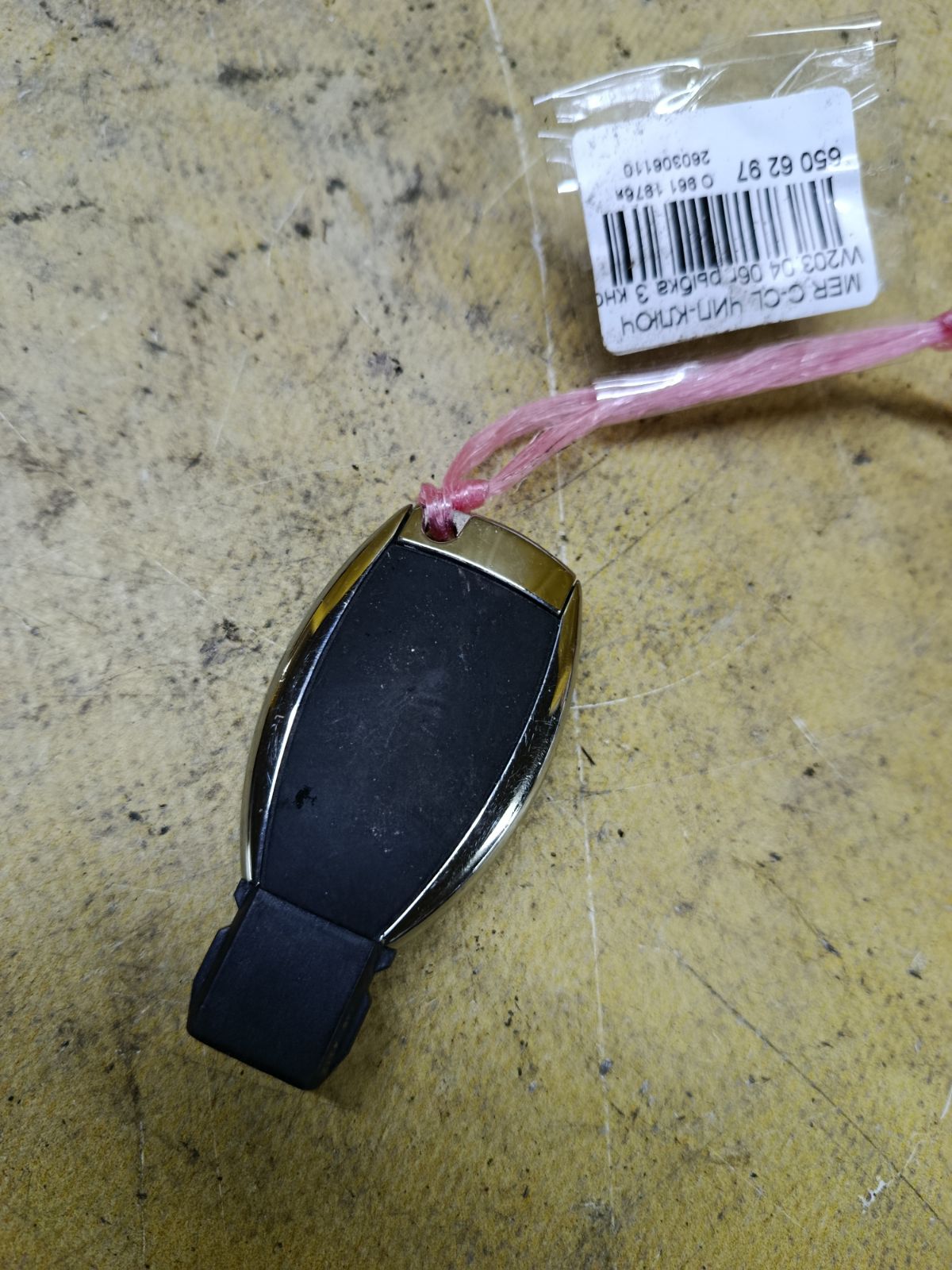 Чип-ключ на Mercedes-Benz C-Class W203.045 Фото 2