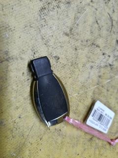 Чип-ключ на Mercedes-Benz C-Class Station Wagon S203 Фото 2