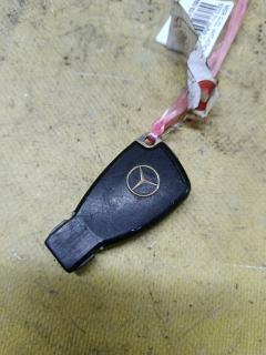 Чип-ключ на Mercedes-Benz C-Class Station Wagon S203 Фото 2