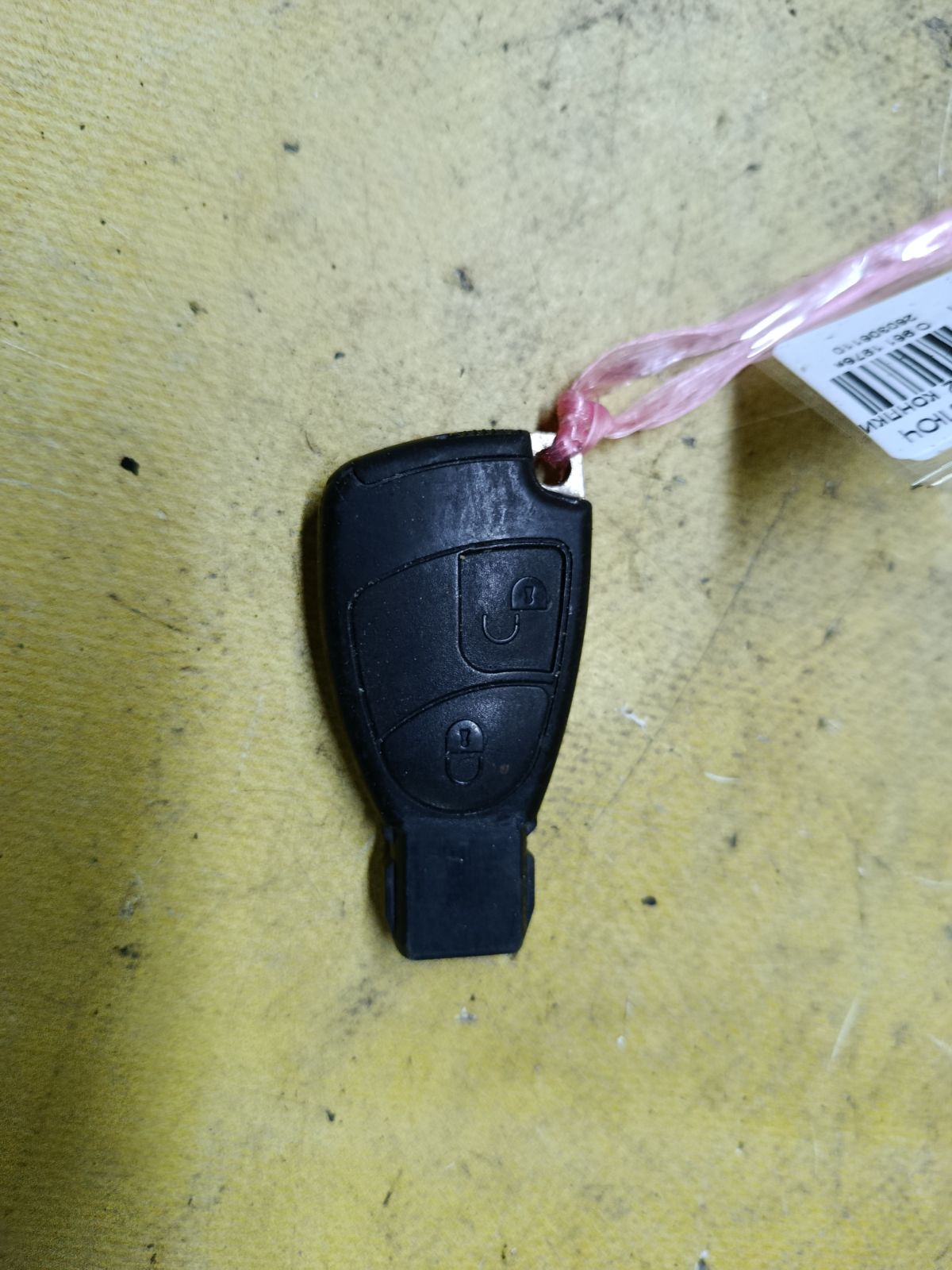 Чип-ключ на Mercedes-Benz C-Class Station Wagon S203 Фото 1