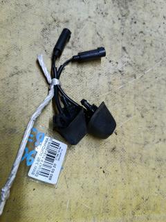 Форсунка омывателя 713129905, 61667131299 на Bmw 3-Series E90-VA72 Фото 2