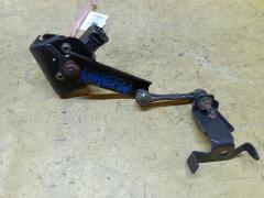 Датчик регулировки наклона фар на Mazda Atenza GHEFW Фото 2