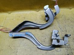 Крепление капота на Toyota Tank M900A Фото 2