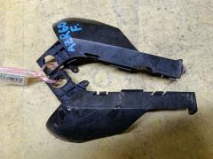 Крепление бампера на Toyota Noah AZR60G, Переднее расположение