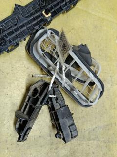 Крепление бампера 52575-13060, 52576-13060, 52563-13030, 52562-13060 на Toyota Corolla Fielder NZE144G Фото 5