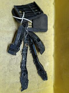 Крепление бампера 52562-42041, 52563-42021, 52156-42041, 52155-42021, 62940-44010 на Toyota Vanguard ACA33W Фото 5