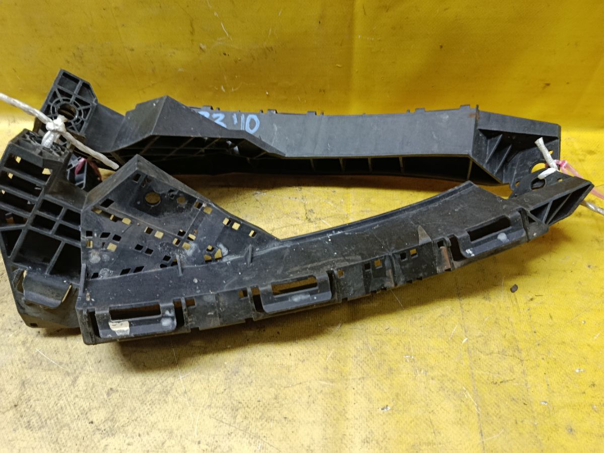 Крепление бампера на Honda Freed GB3 Фото 2