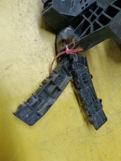 Крепление бампера на Honda Freed GB3 Фото 4