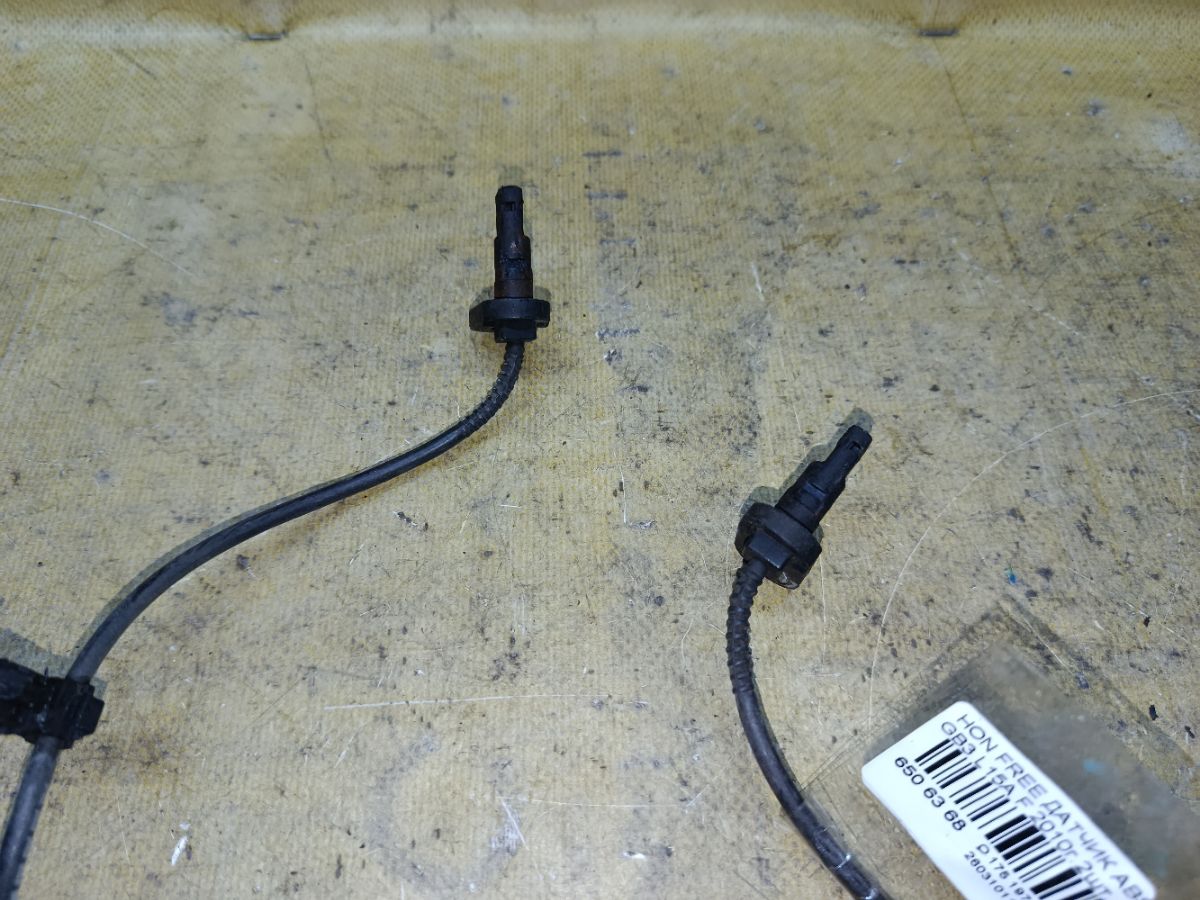 Датчик ABS на Honda Freed GB3 L15A Фото 2