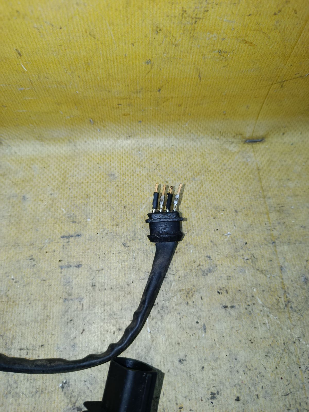 Лямбда-зонд на Audi A4 8K CDH Фото 2