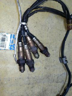 Лямбда-зонд A0015408717, A0015400717, A0015408917, A0015404617 на Mercedes-Benz C-Class Station Wagon S203.281 112.916 Фото 2