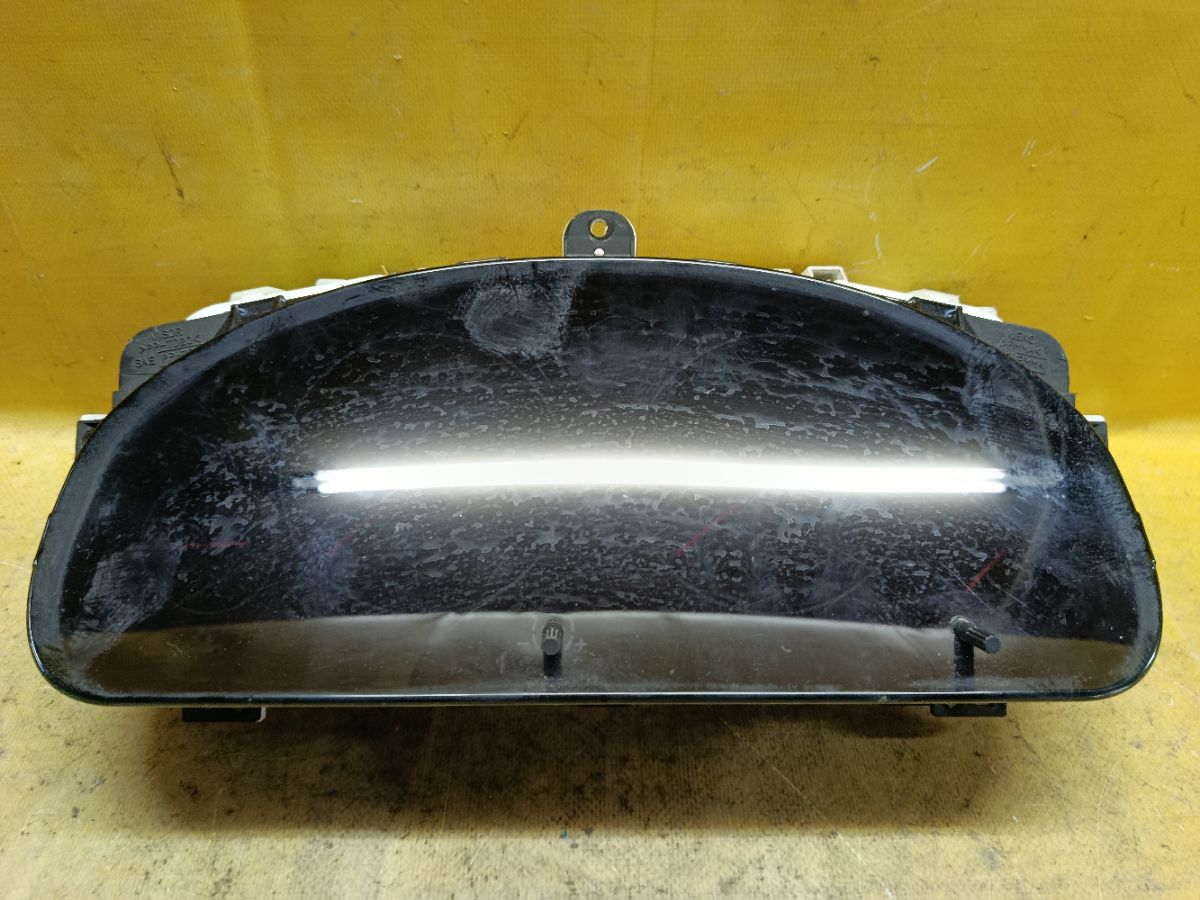 Спидометр 85015AE270 на Subaru Legacy Wagon BH5 EJ202 Фото 1