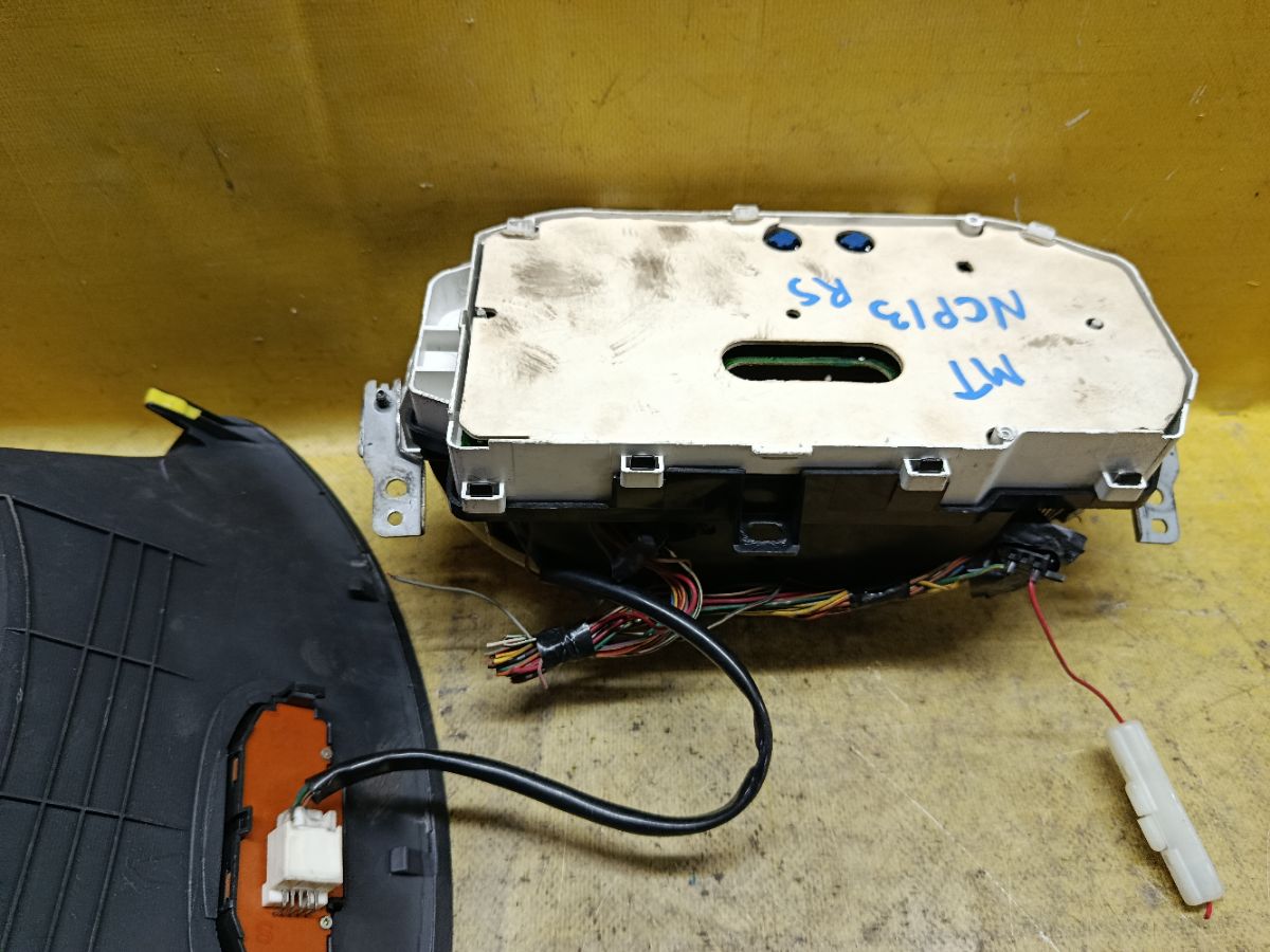 Спидометр 83800-5D020 на Toyota Vitz NCP13 1NZ-FET Фото 4