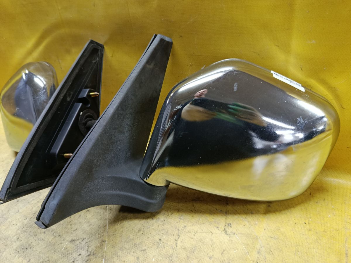 Зеркало двери боковой на Mitsubishi Pajero Io H76W Фото 2