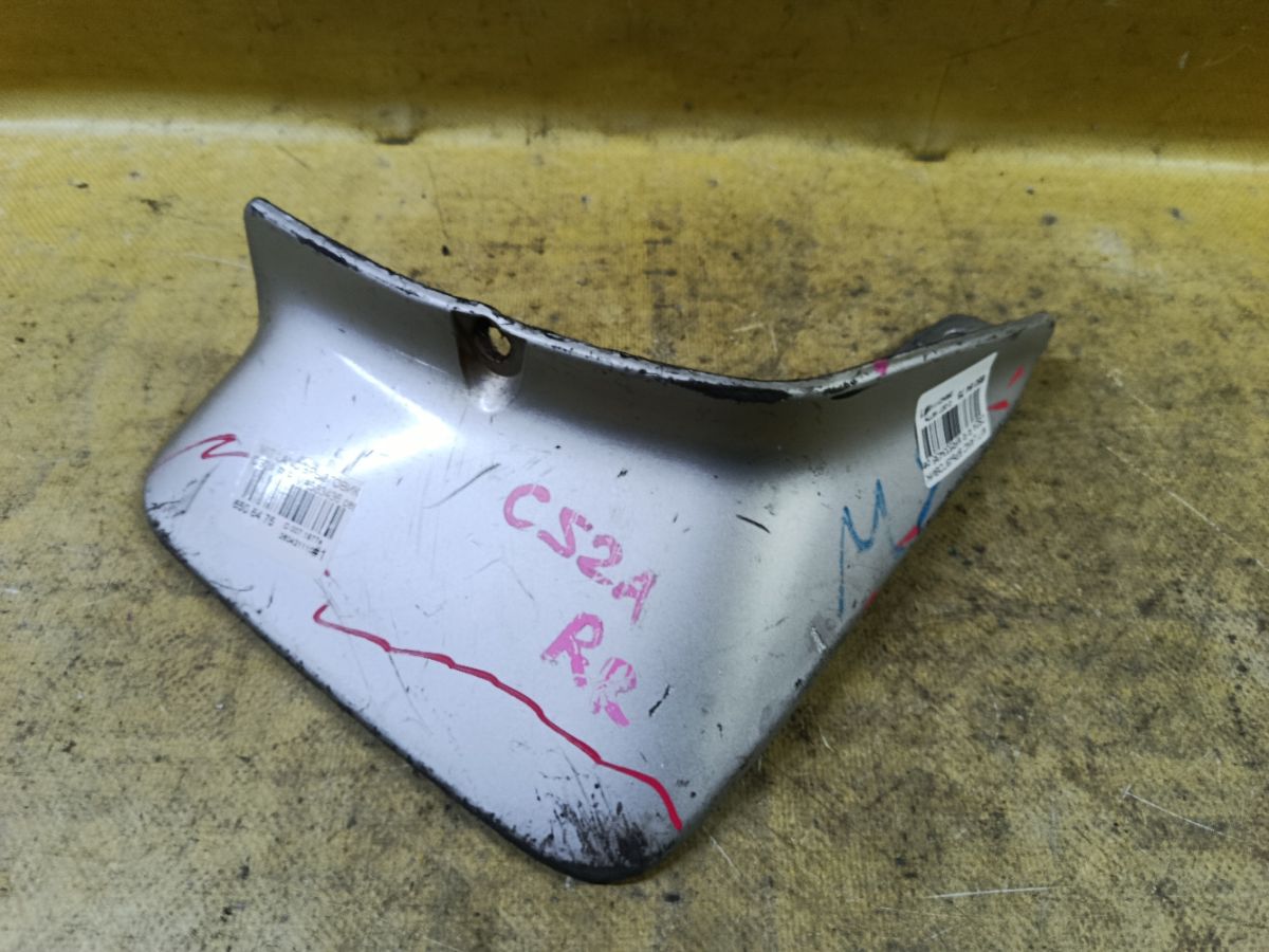 Брызговик MR533436 на Mitsubishi Lancer CS2A Фото 1