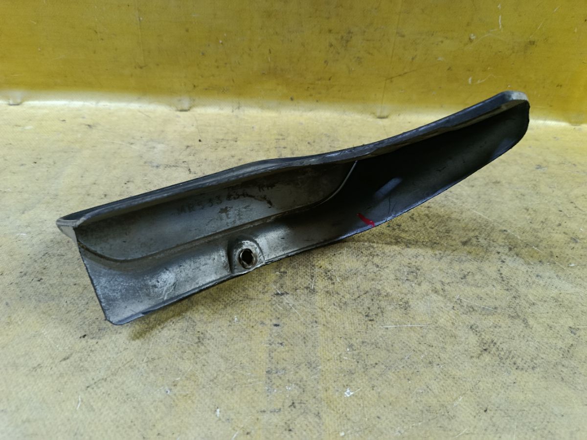 Брызговик MR533436 на Mitsubishi Lancer CS2A Фото 2