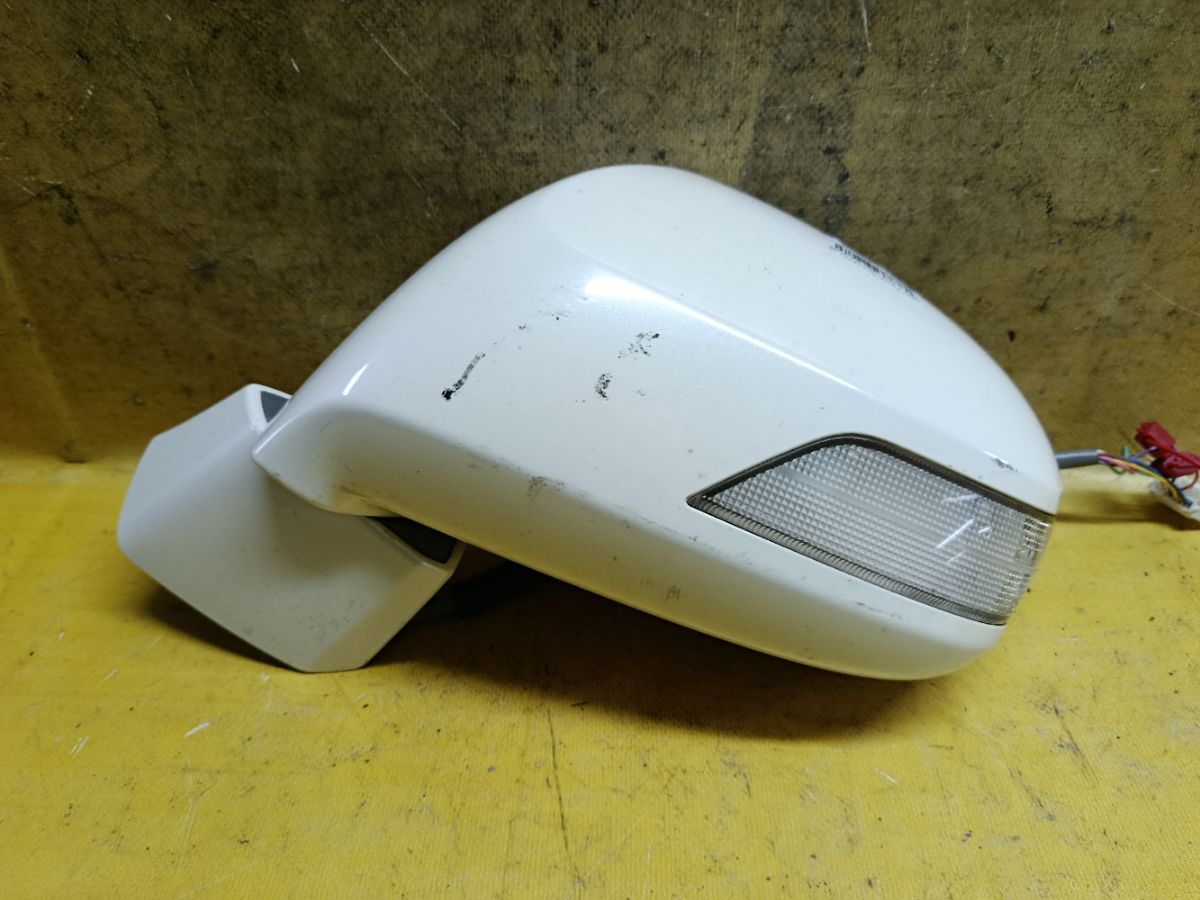 Зеркало двери боковой на Honda Freed GB3 Фото 1