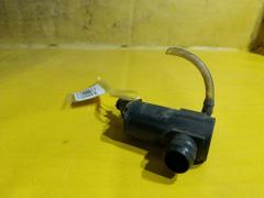 Насос омывателя стекла 85330-60140 на Toyota Voxy ZRR70G 3ZR-FAE Фото 2