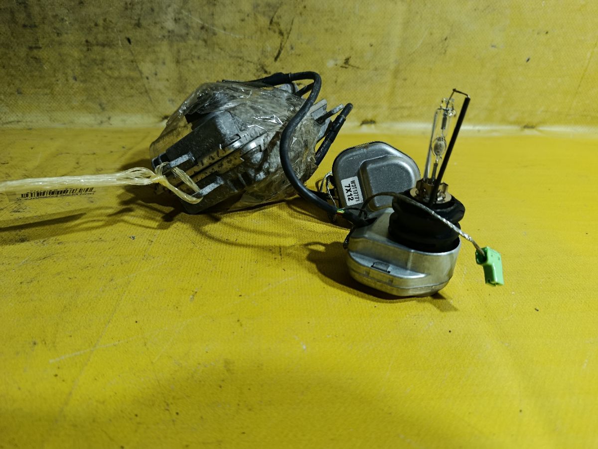 Блок розжига ксенона на Honda Фото 2