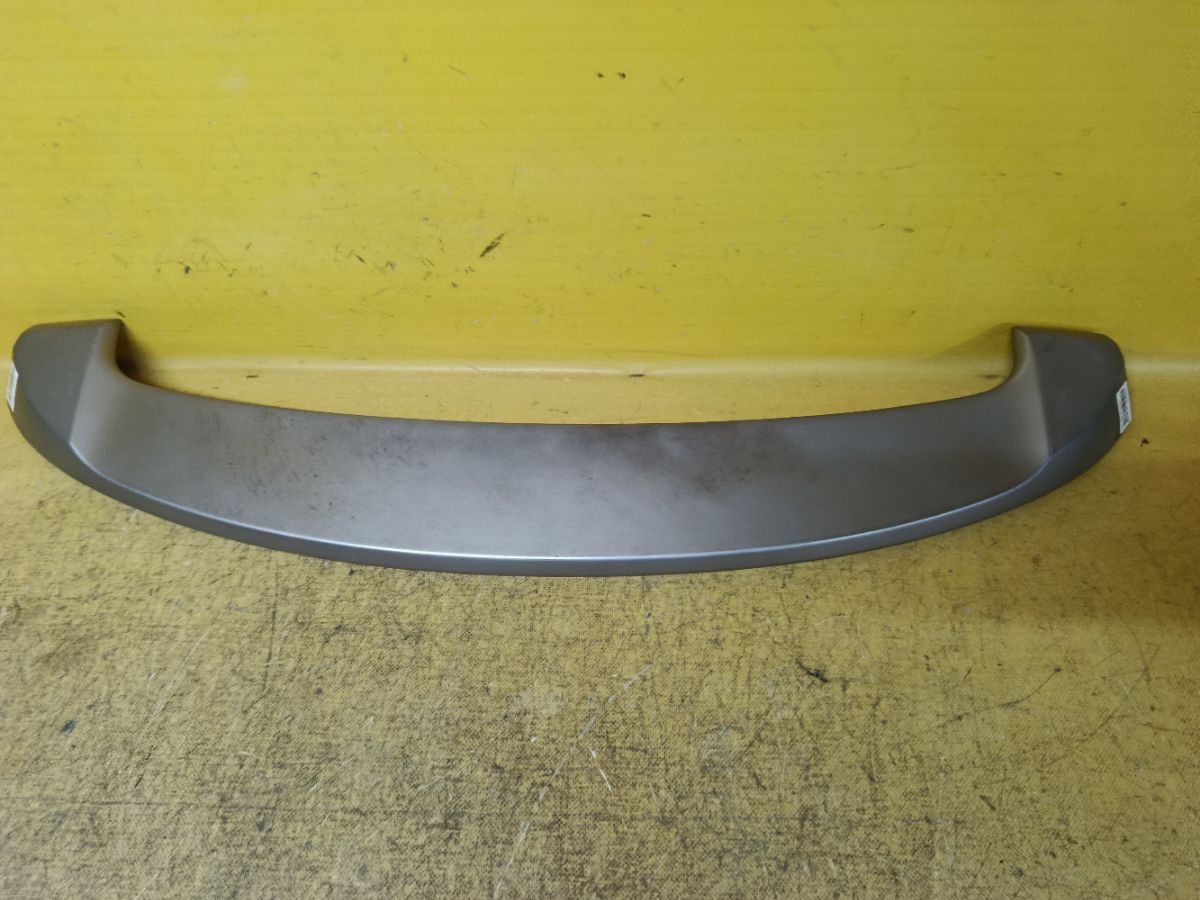 Спойлер 76085-44071 на Toyota Isis ANM10G Фото 1