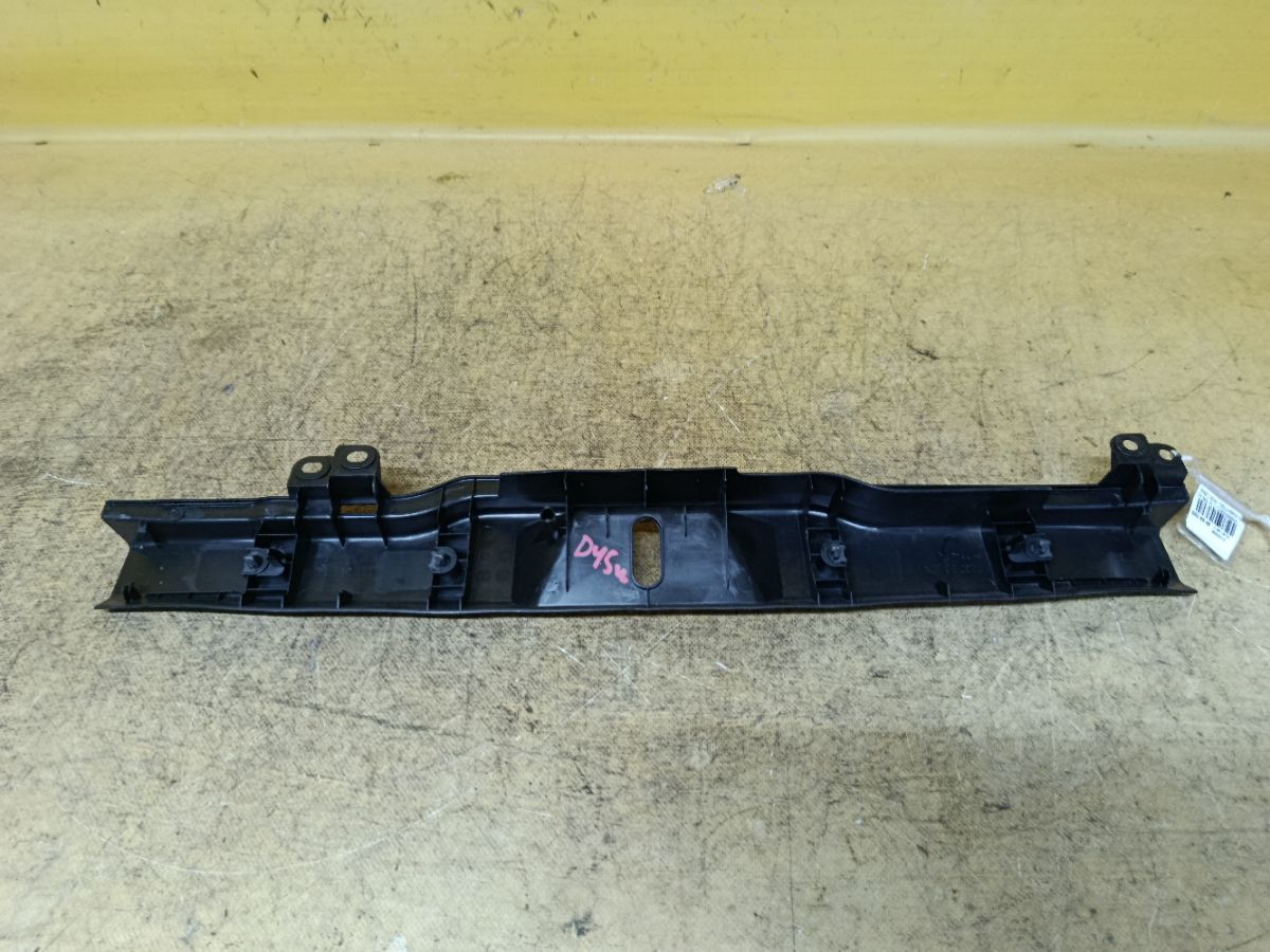 Обшивка багажника D3506889X на Mazda Demio DY3W Фото 2