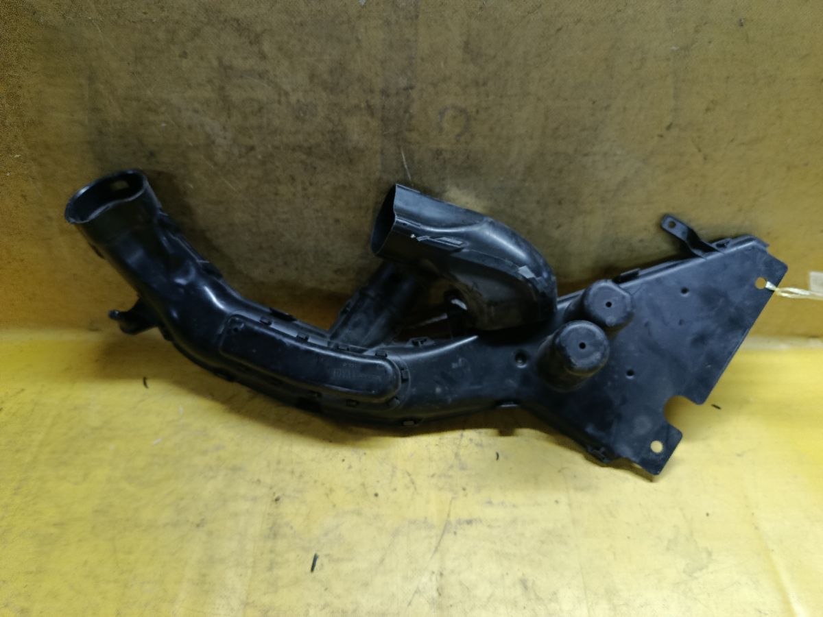 Воздухозаборник на Nissan Serena FC26 MR20DD Фото 2