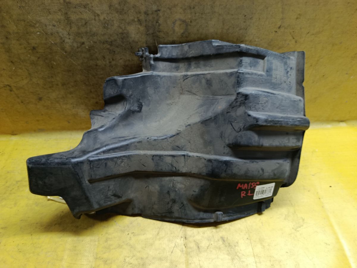 Подкрылок 75561-54M00 на Suzuki Solio MA15S K12B Фото 2