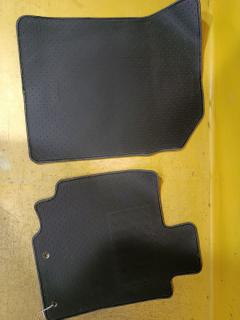 Коврик на Suzuki Swift ZC72S Фото 5