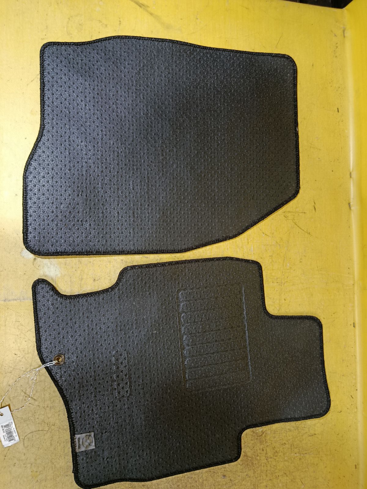 Коврик на Mazda Demio DY5W Фото 5